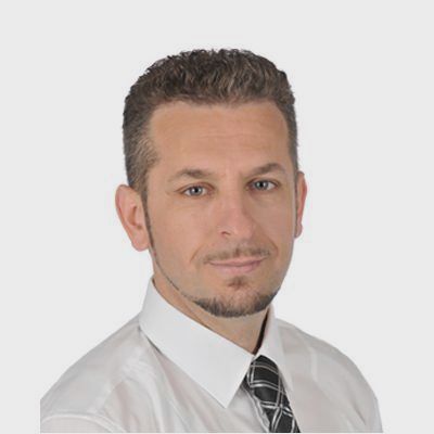 Portrait Gjon Orosi – Gründer und Geschäftsführer von OROSICLEAN – Gebäudereinigung Ludwigsburg